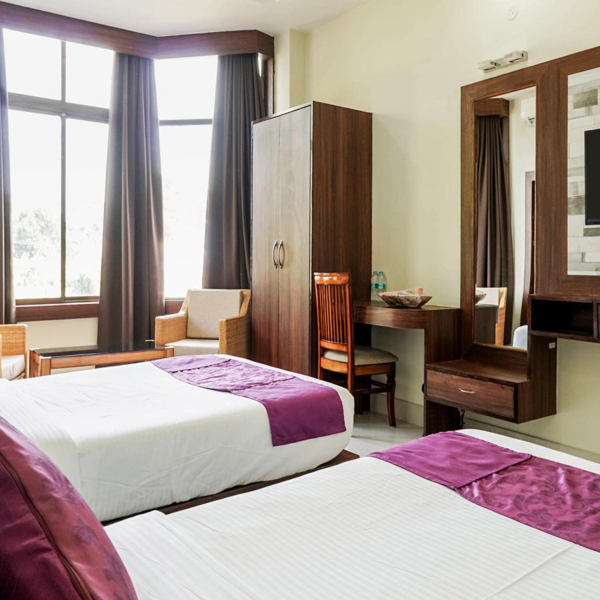 Pemaling Lords Eco Inn Guwahati 24/53