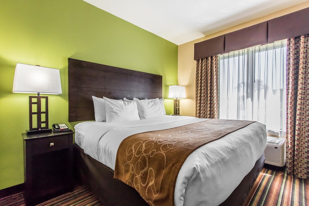 Comfort Suites Jackson I-40 16/47