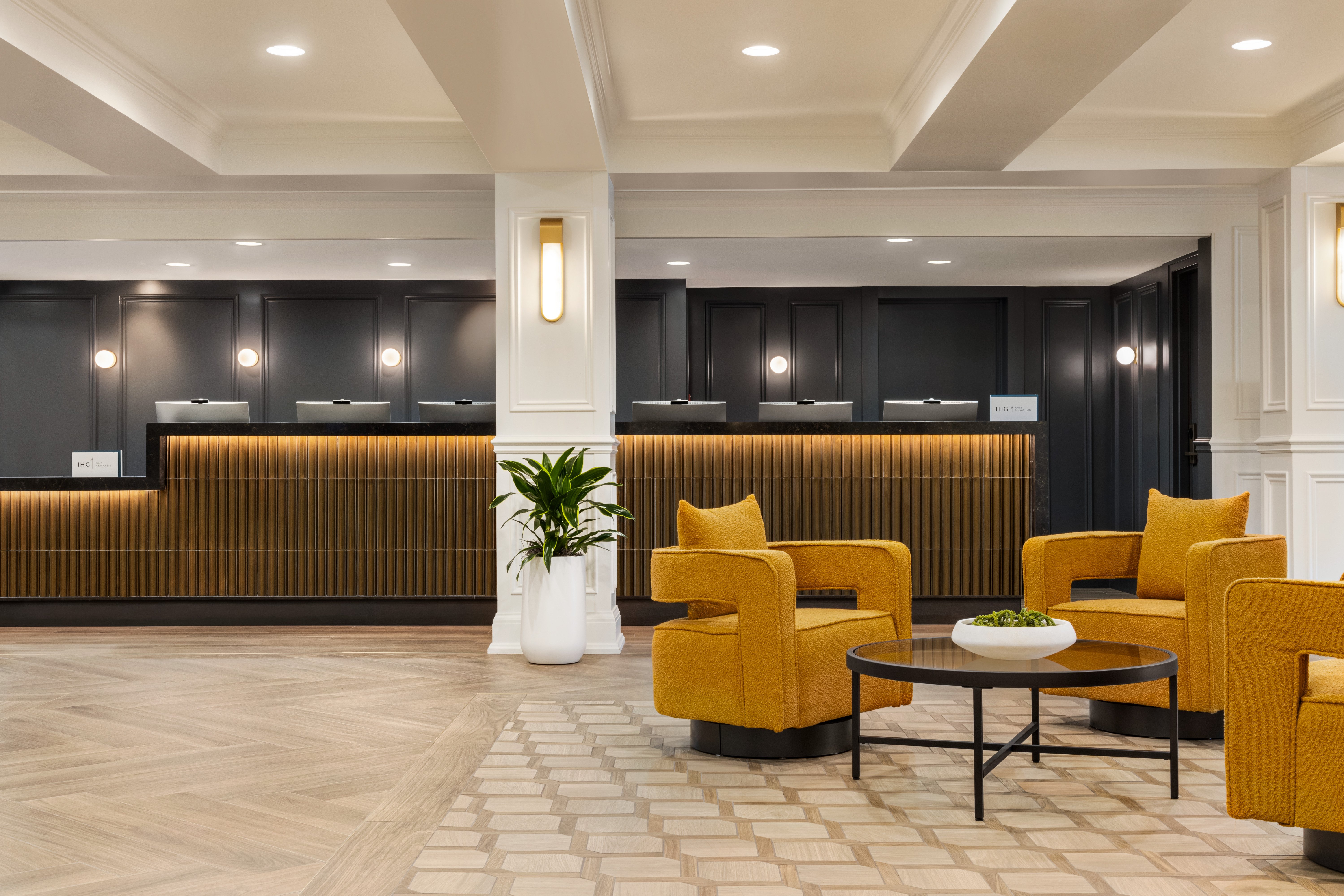 Crowne Plaza Louisville Airport Expo Center 14/79