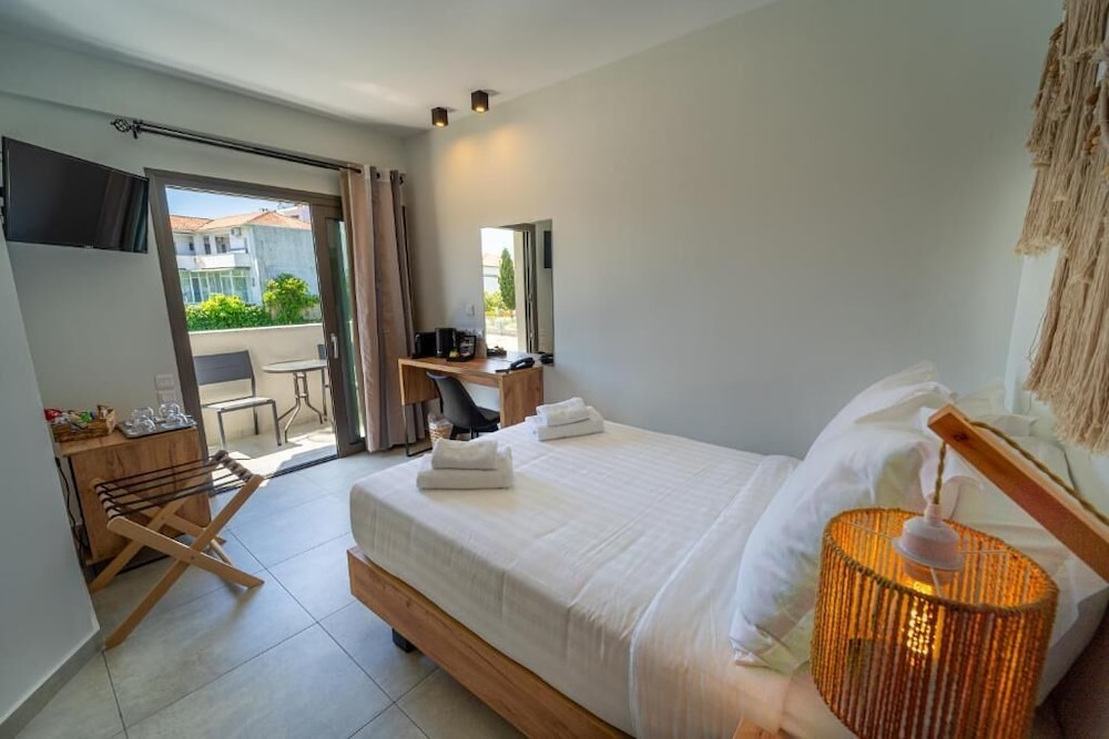 Niso Skiathos 62/103