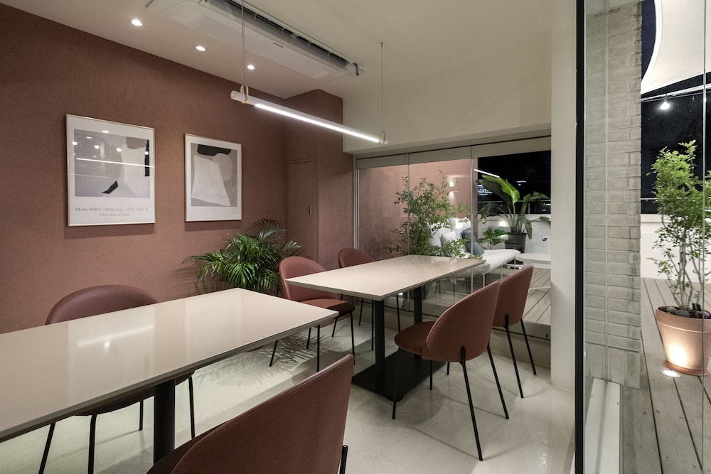 Tong Tong Petit Hotel 22/38