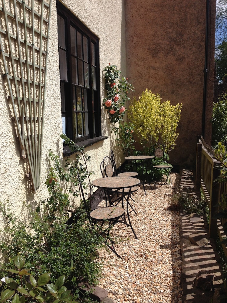 Dunster Mill House 38/48