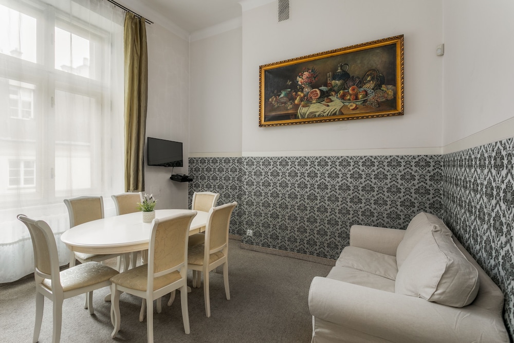 The Spiski Palace 24/46