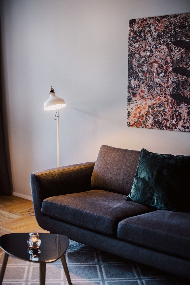 Asplund Hotel Apartments 20/25