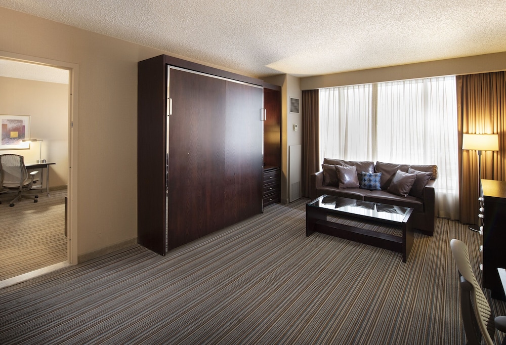 The Clyde Hotel (ex. Hyatt Regency Albuquerque) 34/61