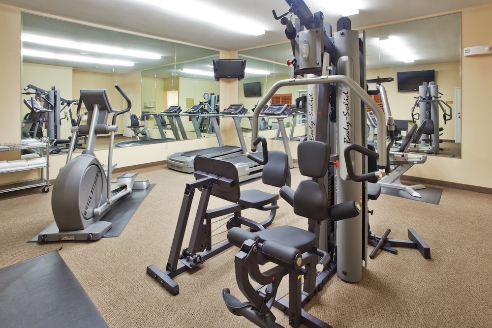 Candlewood Suites Columbus Fort Benning 40/75