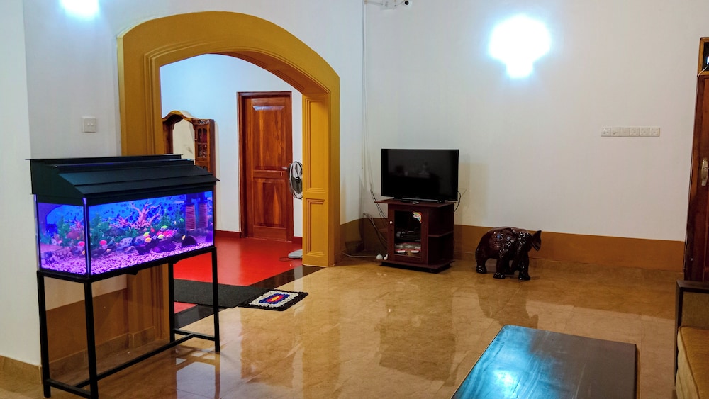 Sigiri Thilanka Rest 33/50