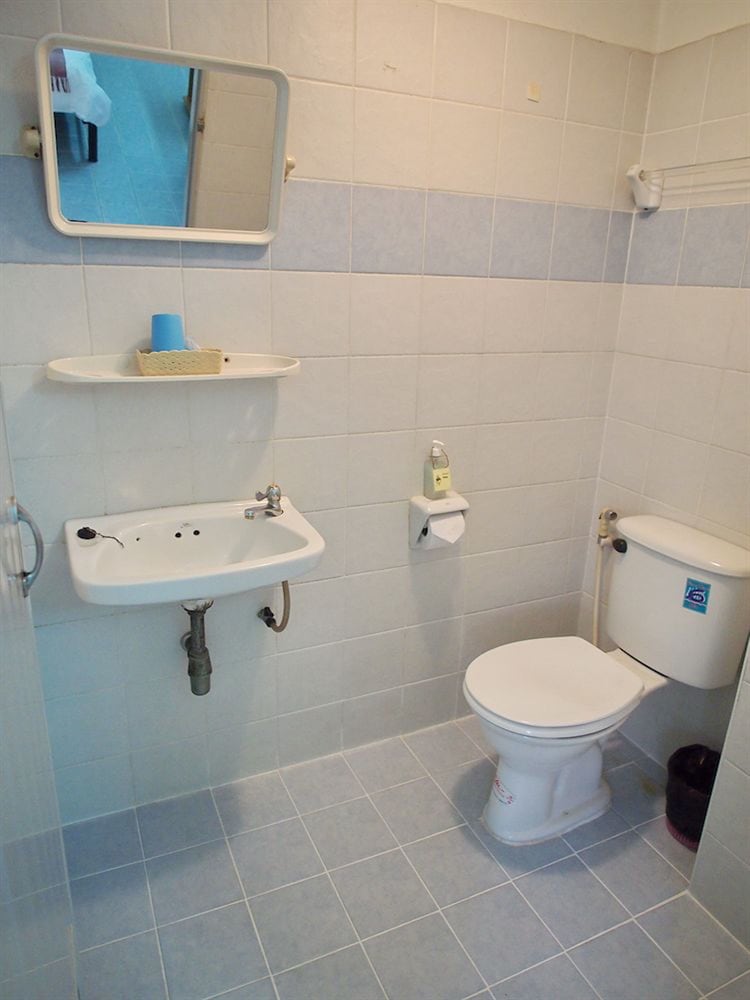 Ittipol Apartment 3/11