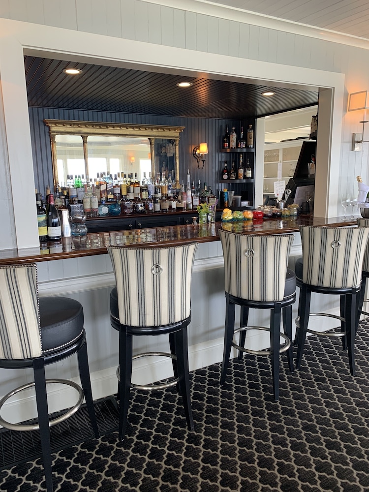 Cape Arundel Inn & Resort 34/49