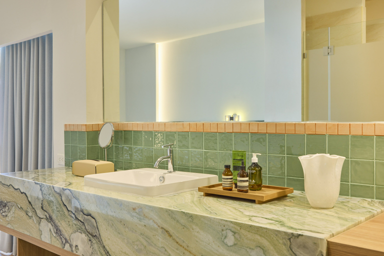 Design, Penthouse, 4 Queen Beds, Terrace