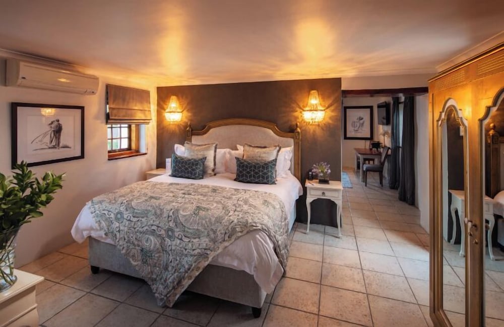 Garden Suite, King Bed