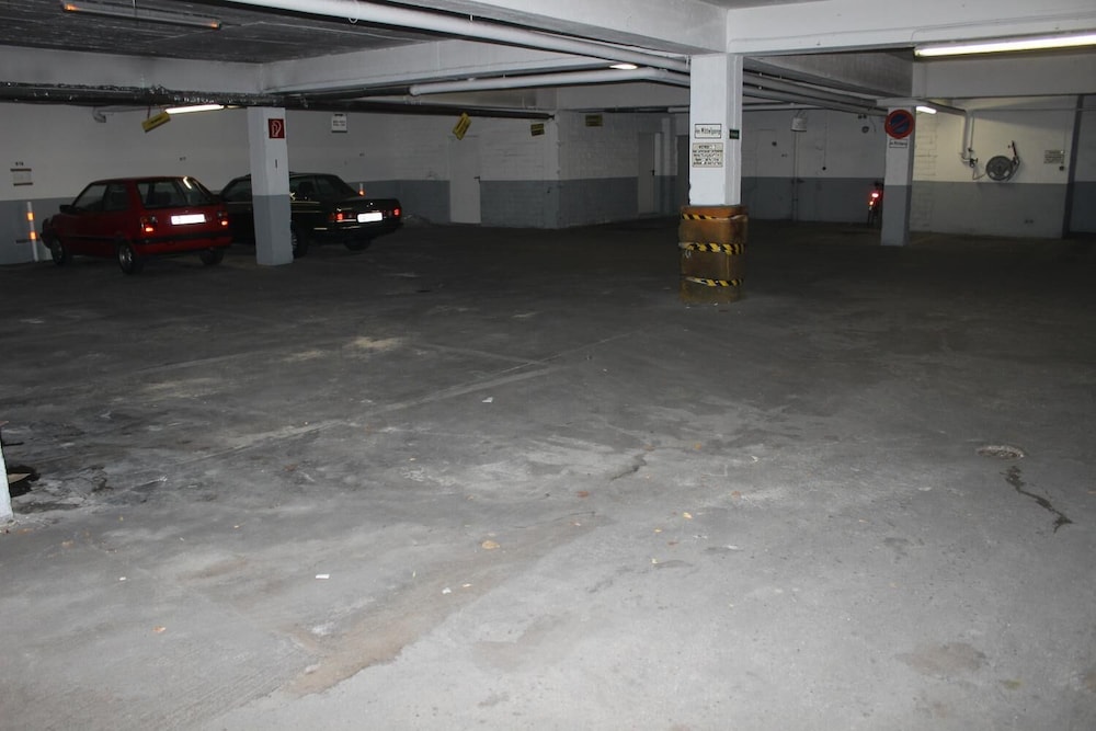 Hotel Garni Emir 39/50