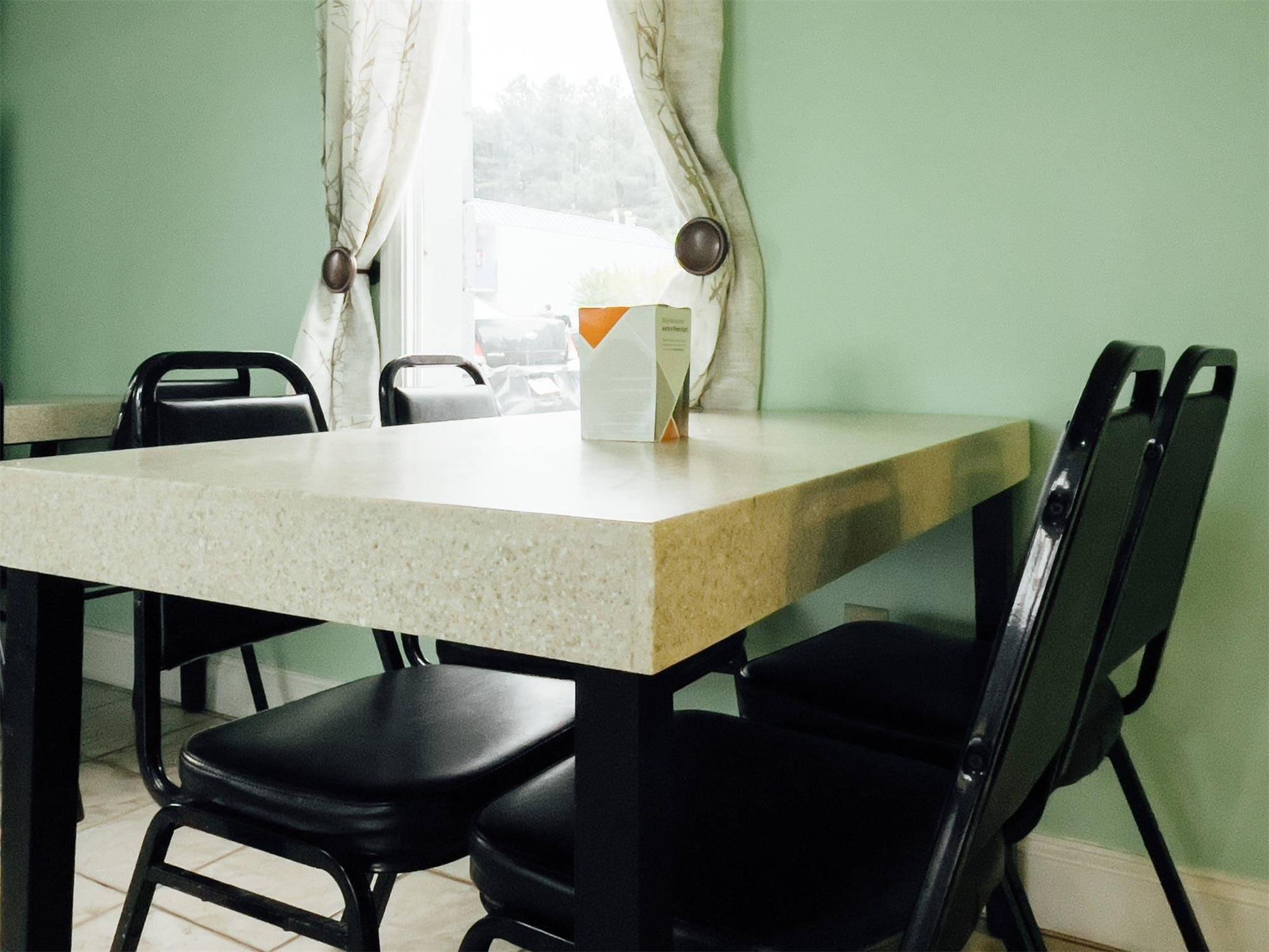 Rodeway Inn & Suites Carrollton, GA 14/42