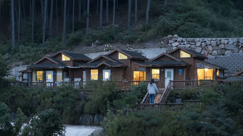 Gapyeong Alum Malu Pension 1/49