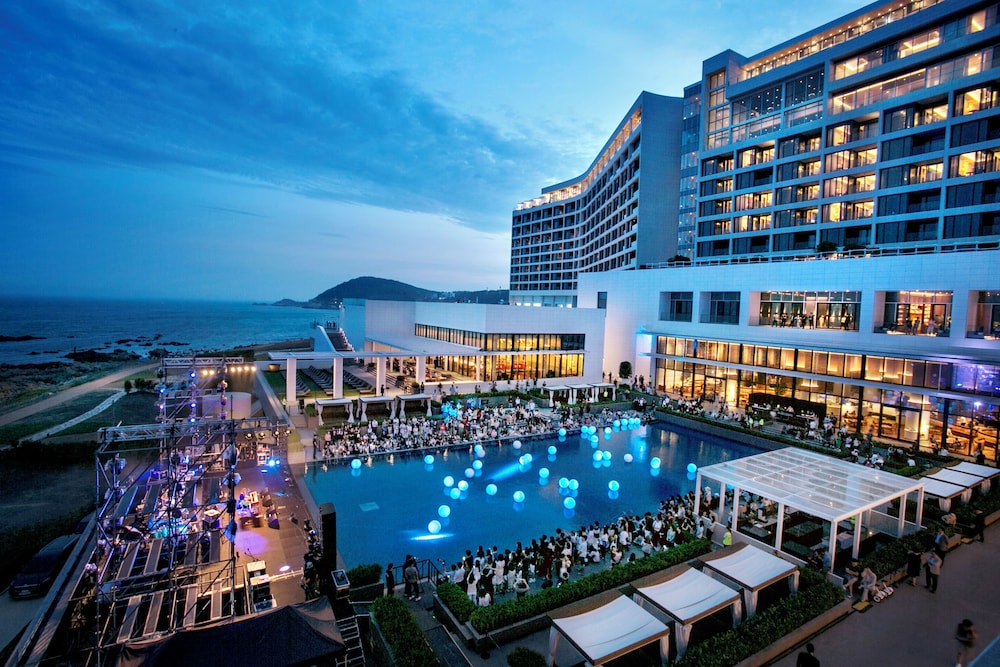 Ananti at Busan Cove 7/75