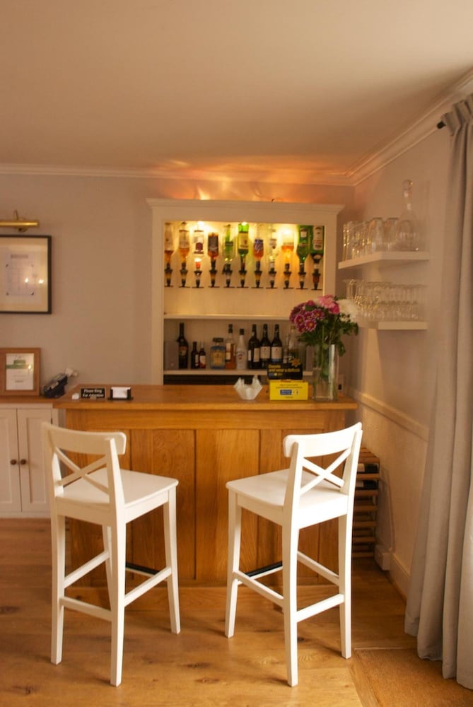Chantry Hotel 31/40