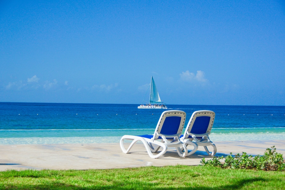 Viva Dominicus Beach by Wyndham, A Trademark All Inclusive 36/50
