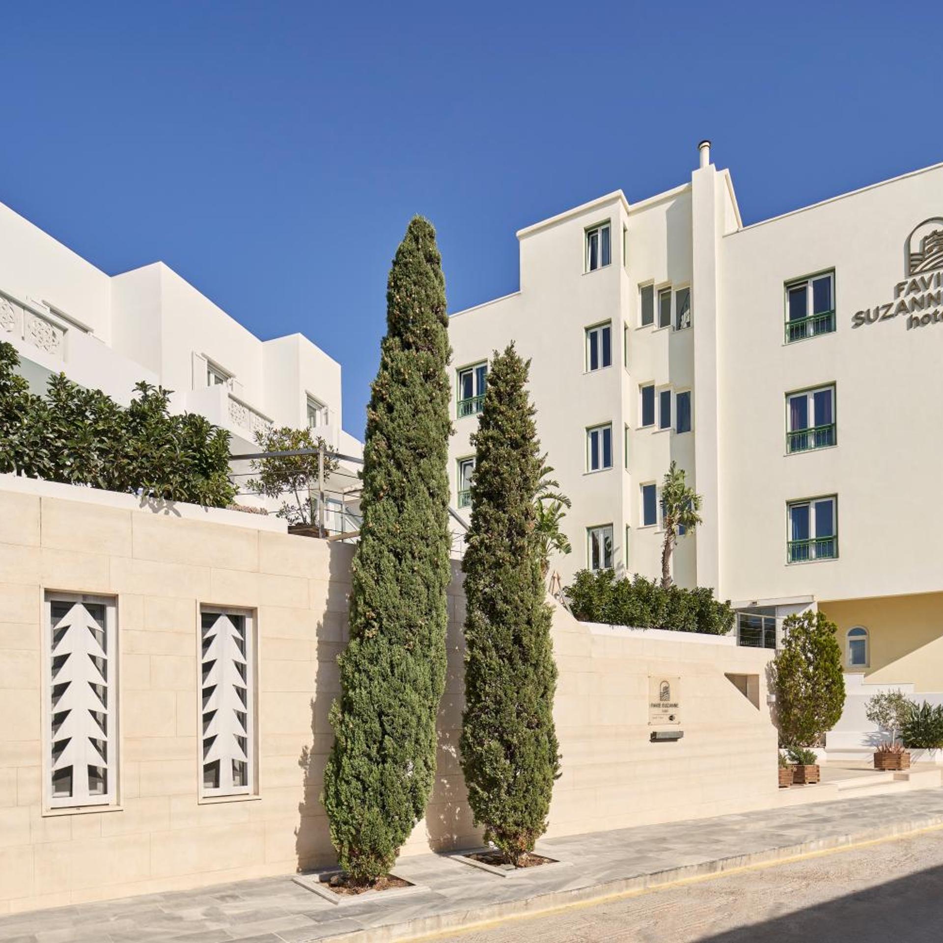 Favie Suzanne Hotel 16/18