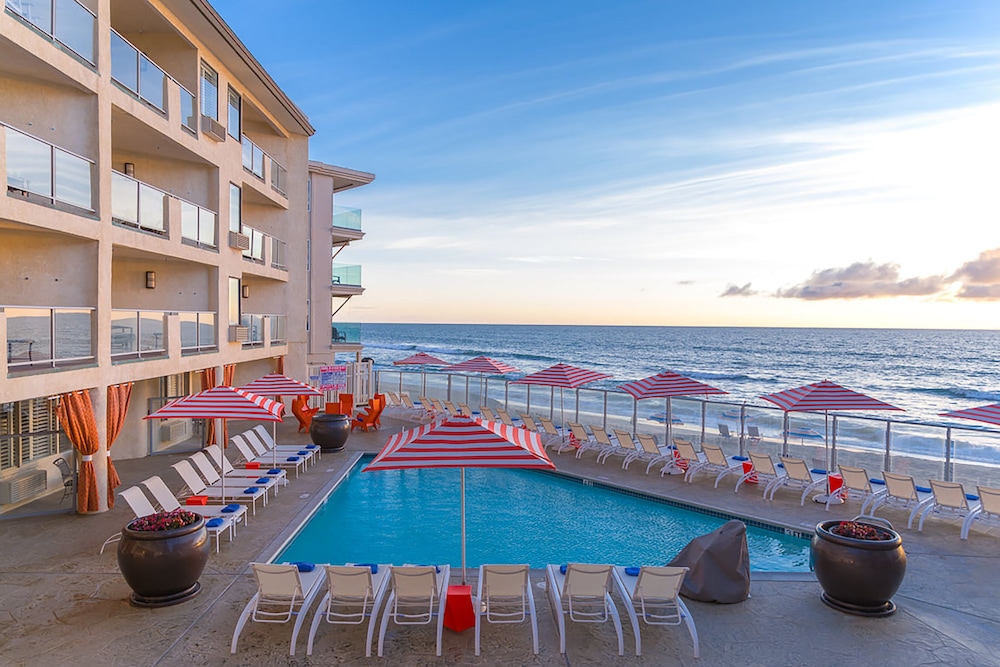 Beach Terrace Inn 3/86
