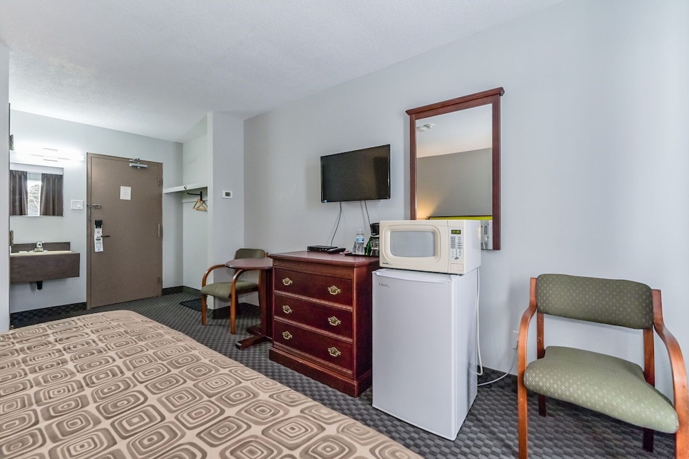 King Hotel 29/49