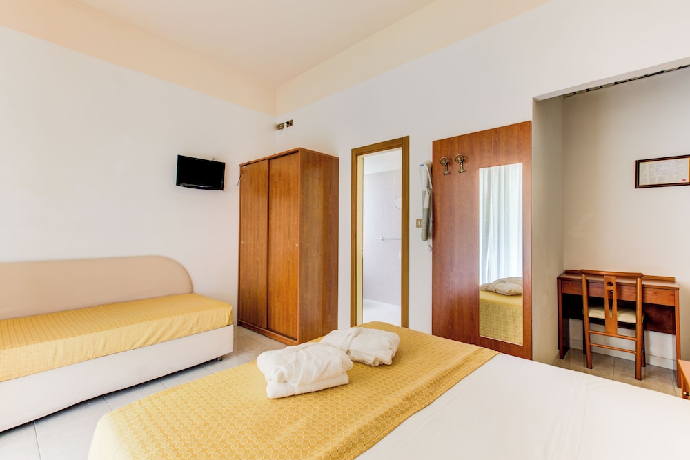 Vela D Oro Hotel 5/41