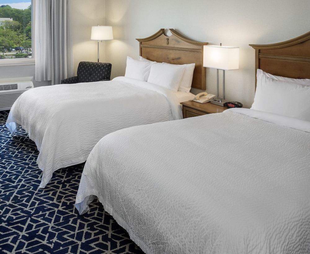 CITY, DOUBLE BED, ACCESSIBLE