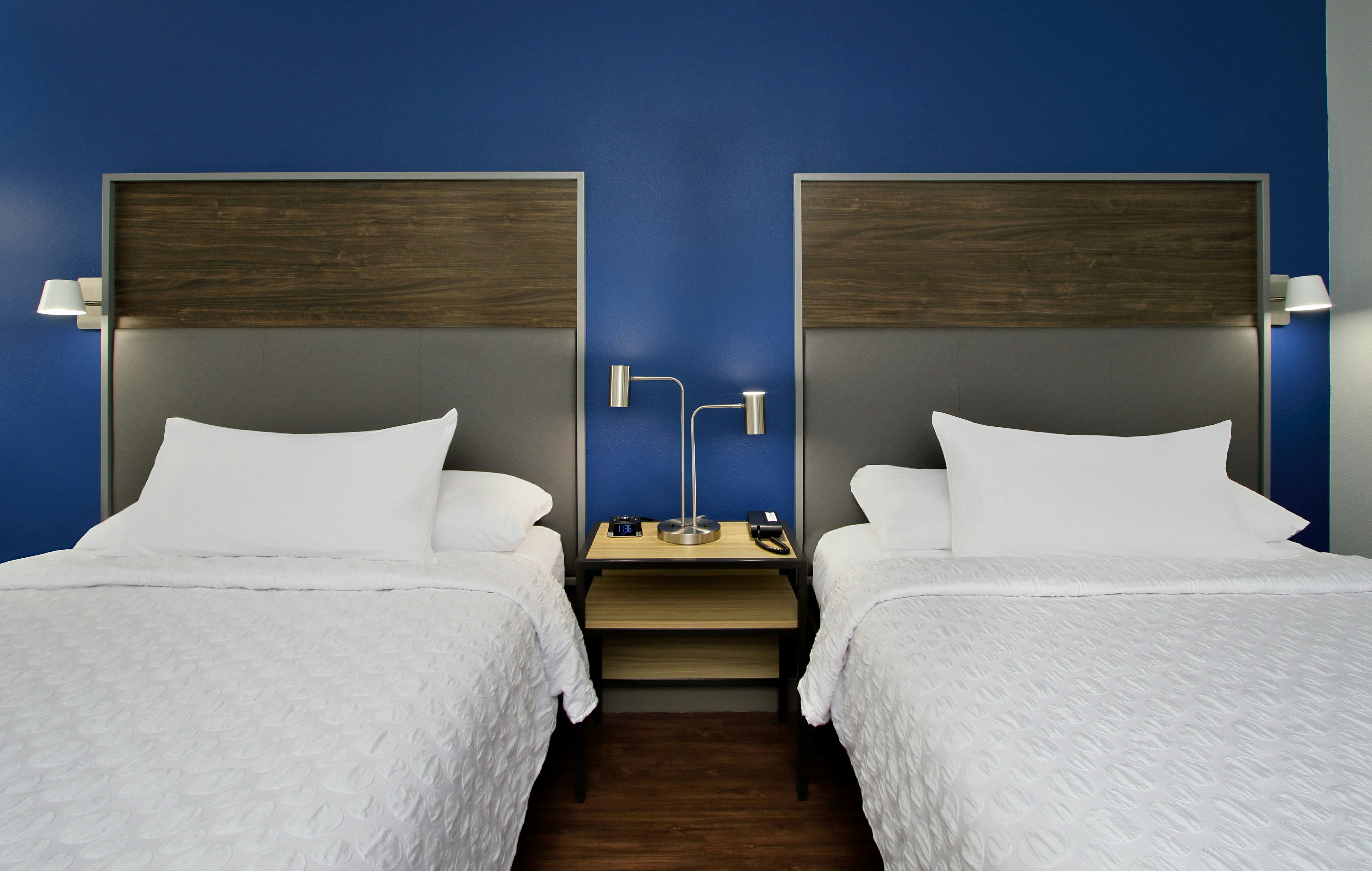 room, 2 queen beds