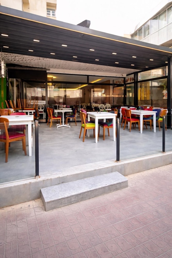 Akman City Hotel 55/66
