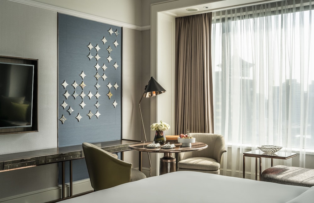 Four Seasons Hotel Singapore 34/72