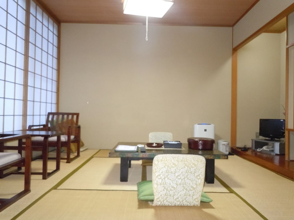 HOTEL SEIKOEN 19/45