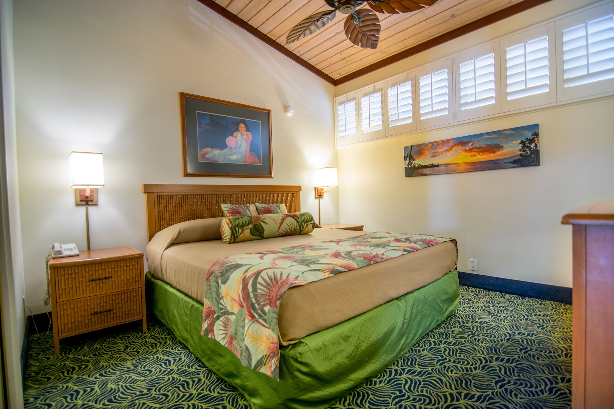 1 BEDROOM, GARDEN VIEW