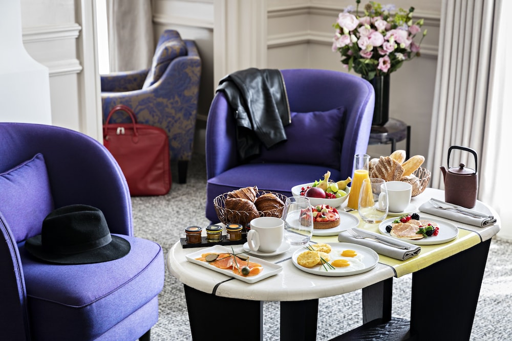 Sofitel Le Scribe Paris Opera 64/76