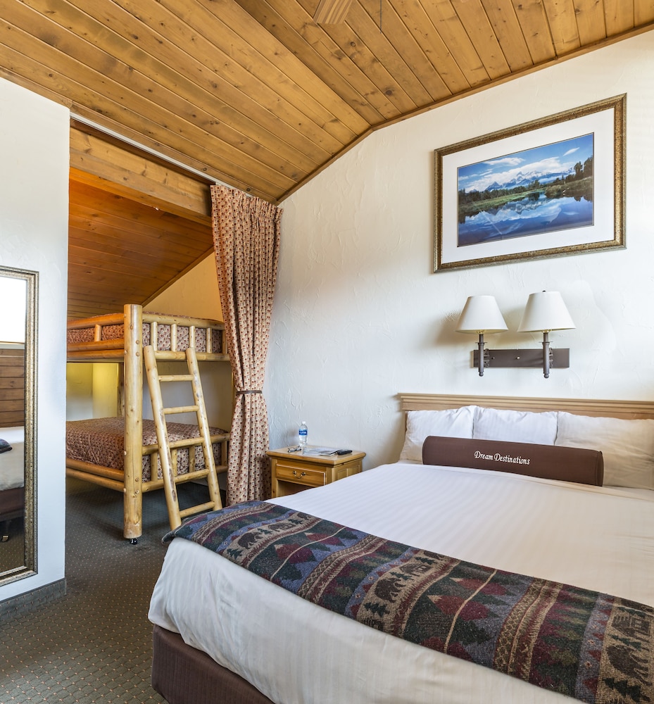 Togwotee Mountain Lodge 12/50