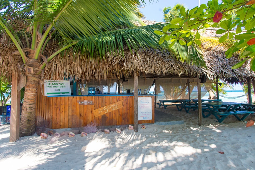 Ranguana Caye Cabanas 6/50
