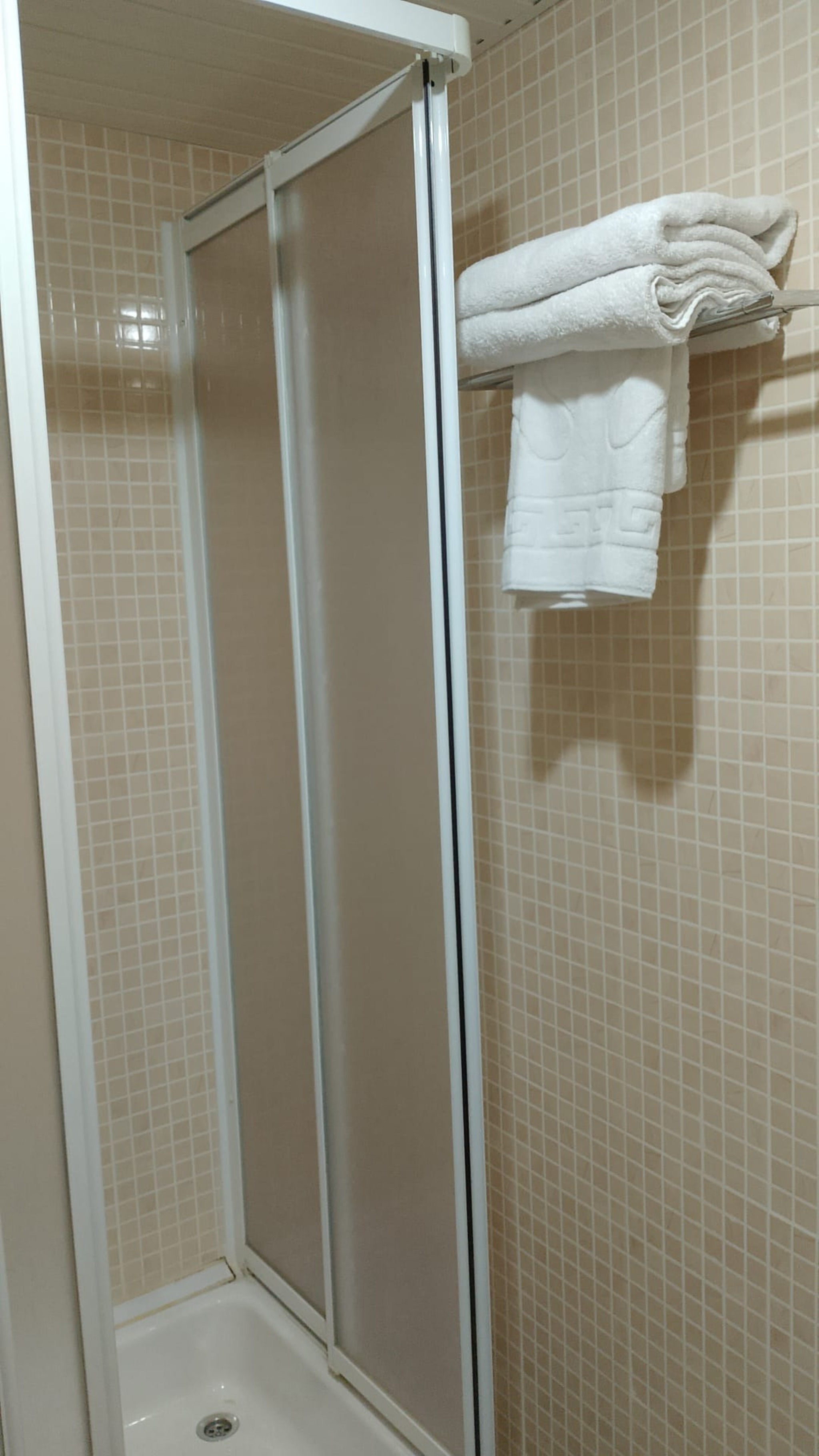 Nas Otel 13/21