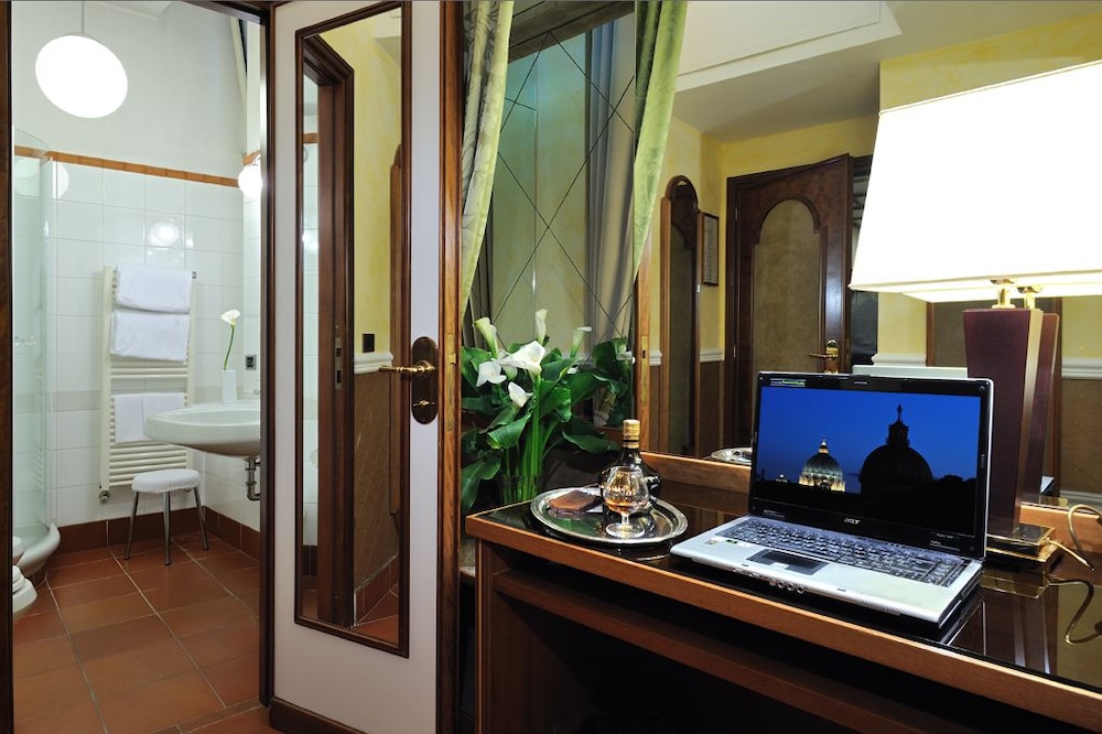 Hotel Farnese 25/69