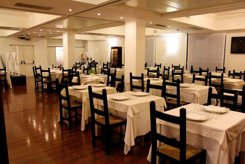 Aldero Hotel 32/59