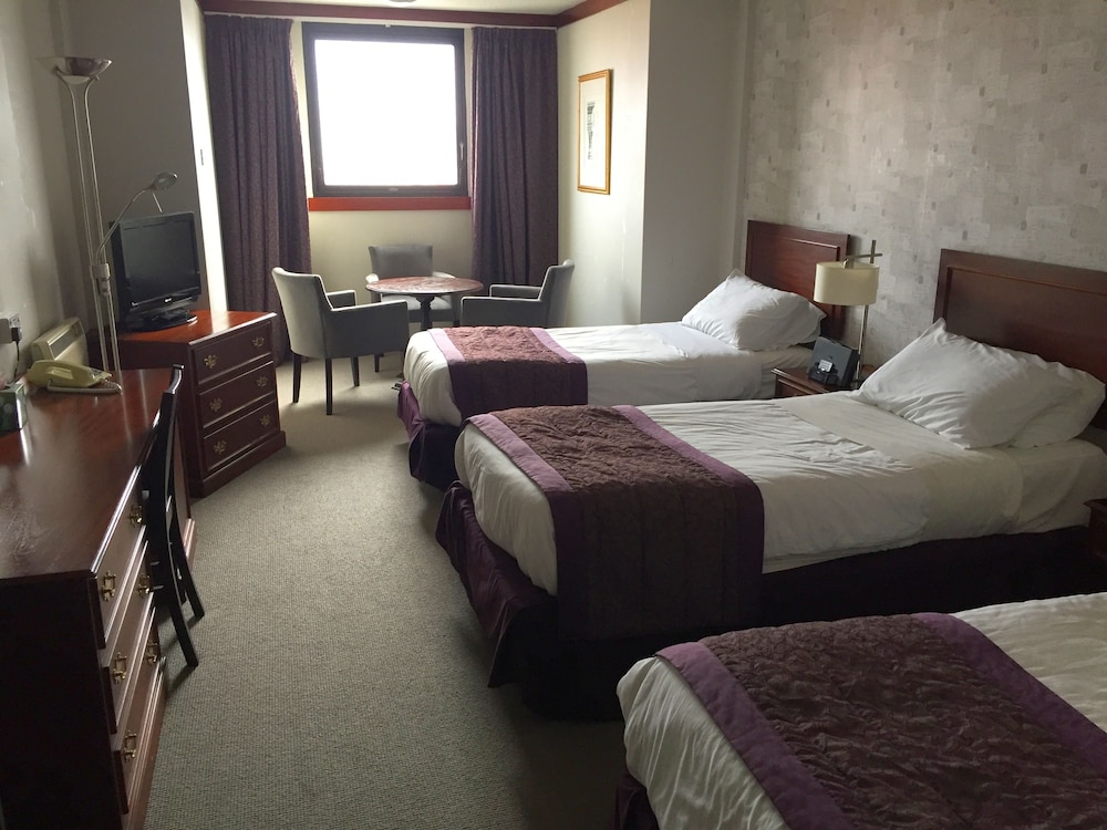 Shetland Hotel 8/22