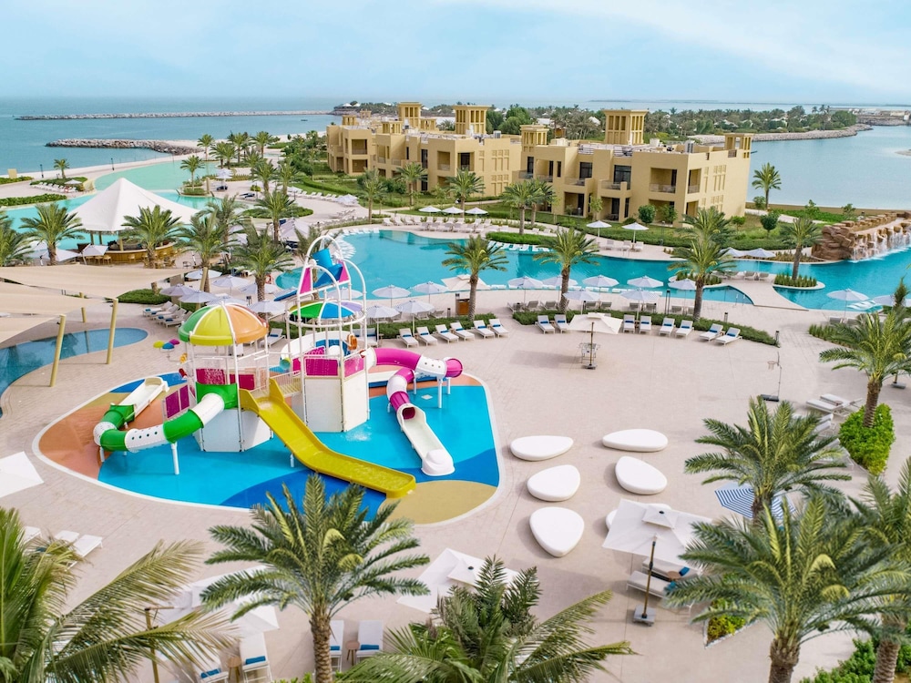 Sofitel Ras Al Khaimah Al Hamra Beach Resort 35/44