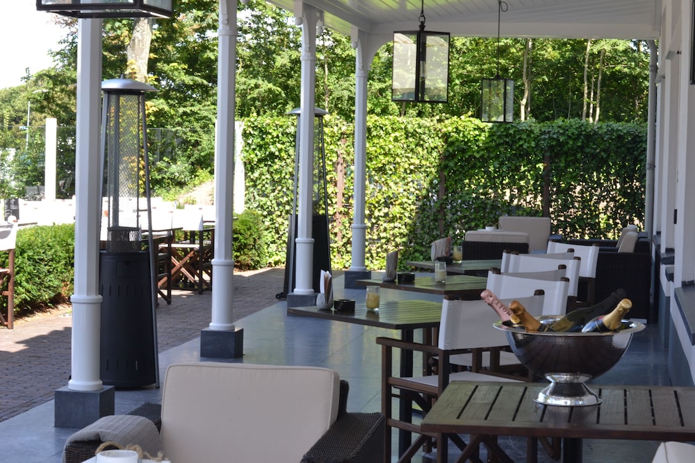 FLETCHER HOTEL-RESTAURANT DUINZICHT 45/62