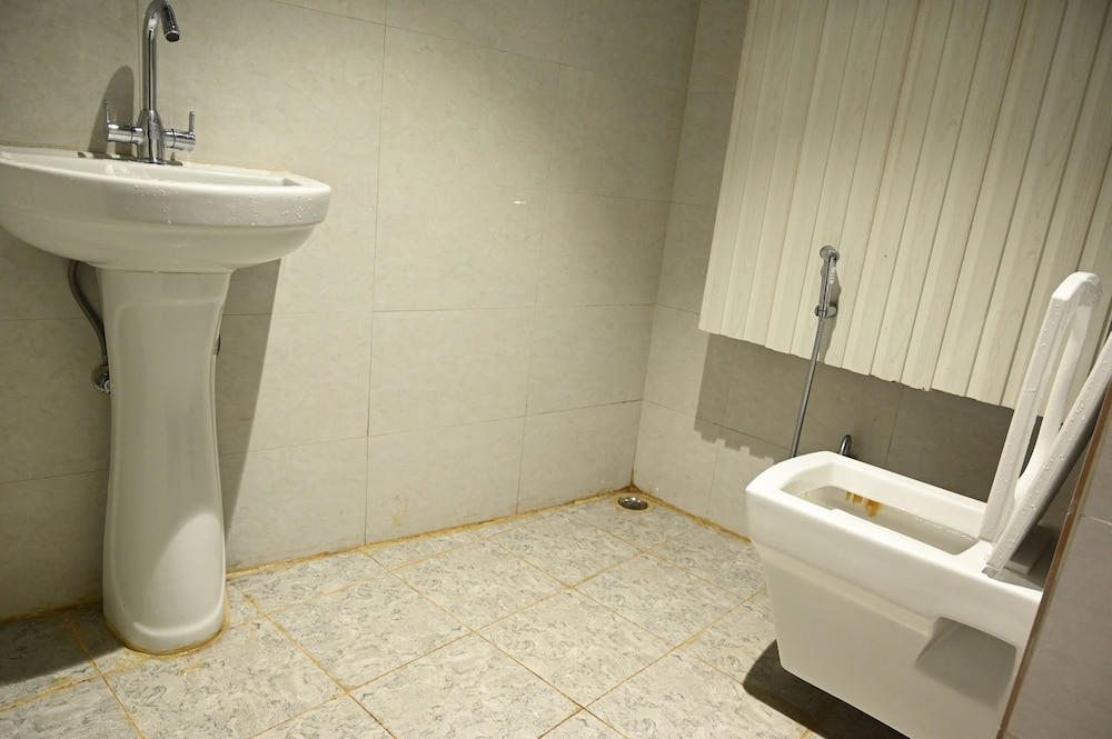 Oyo 3993 Hotel Churuwala Inn 53/54