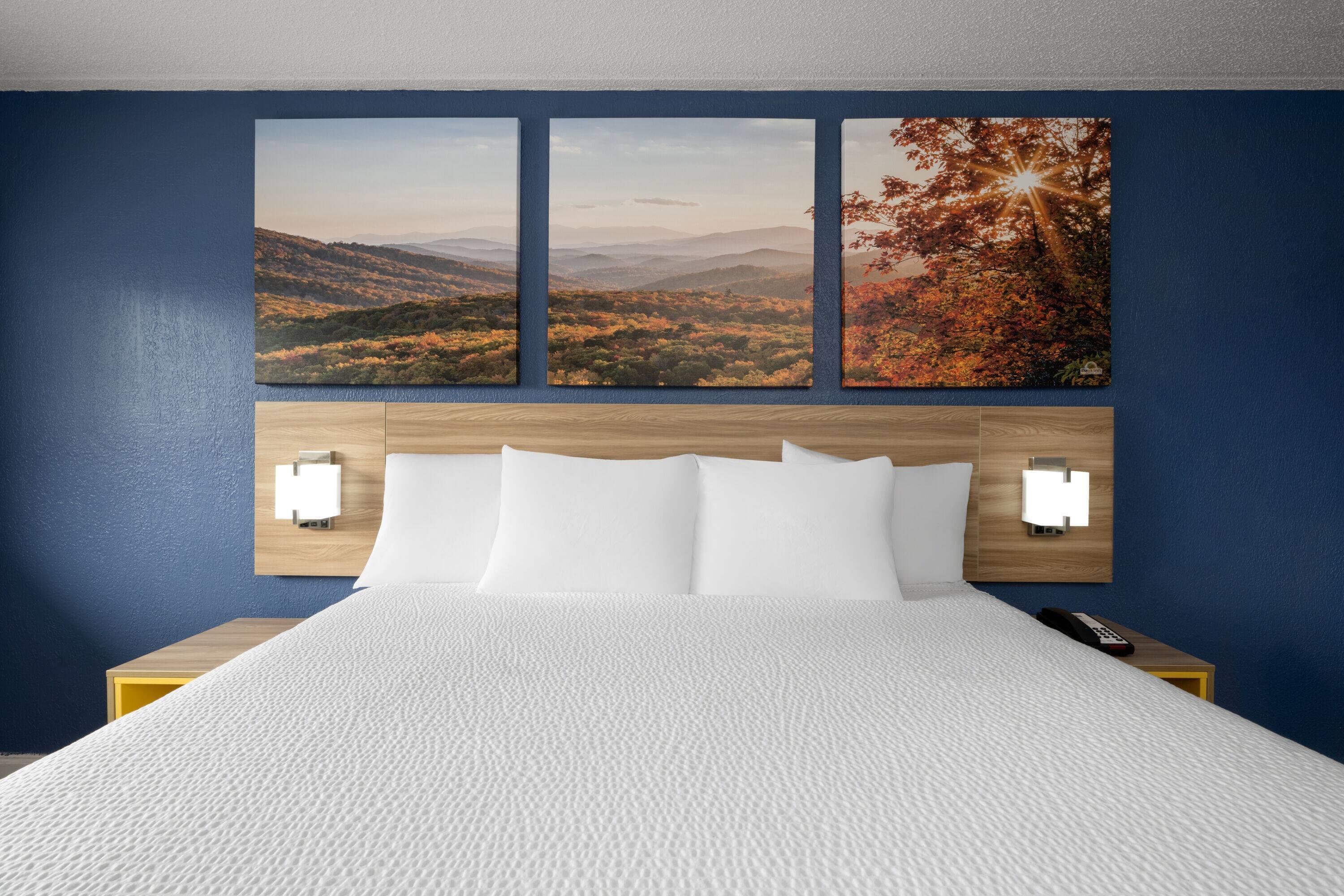 Days Inn by Wyndham Charlotte University 写真2