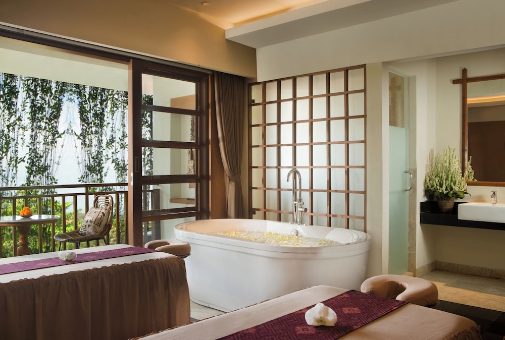 Ubud Village Hotel 17/51
