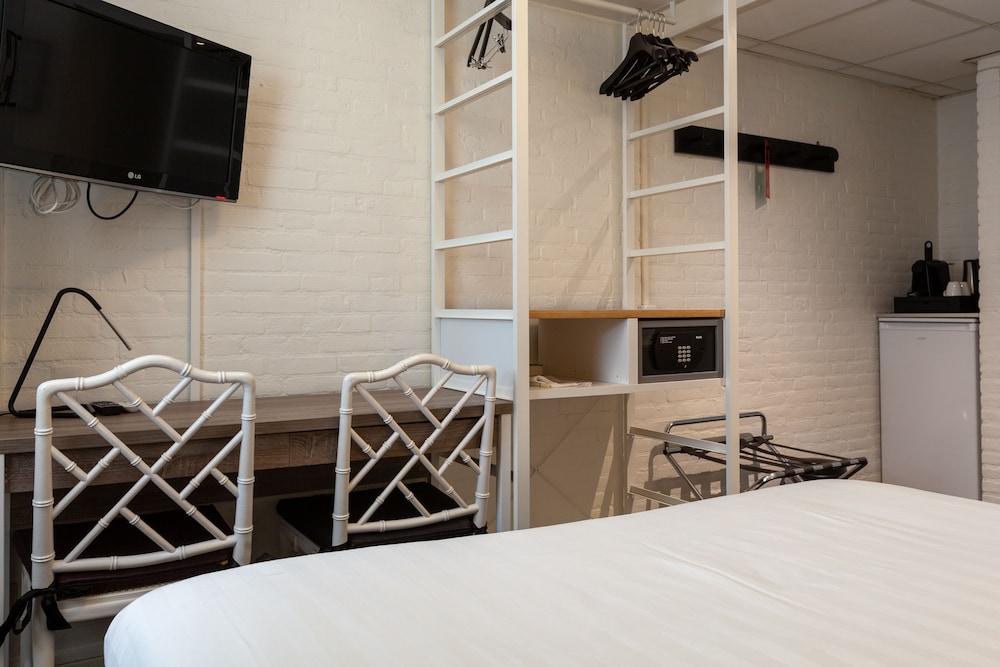 Amsterdam Airport Hotel Uithoorn 20/75
