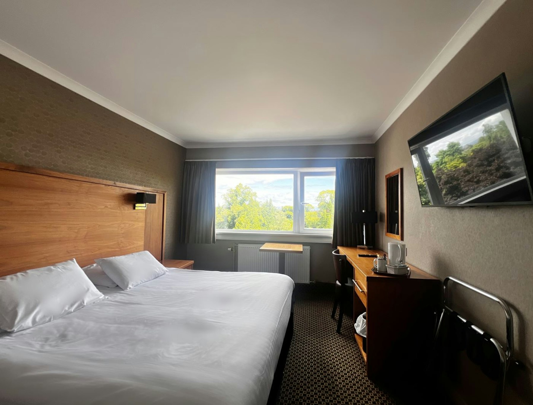 Park Hotel 6/33