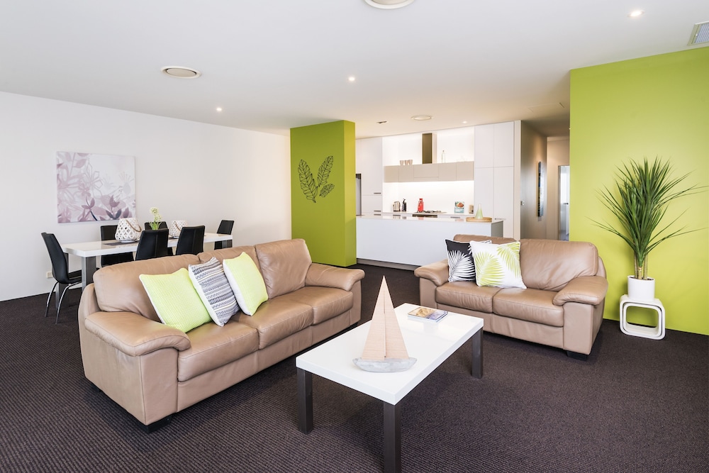 COAST RESORT MERIMBULA 28/43