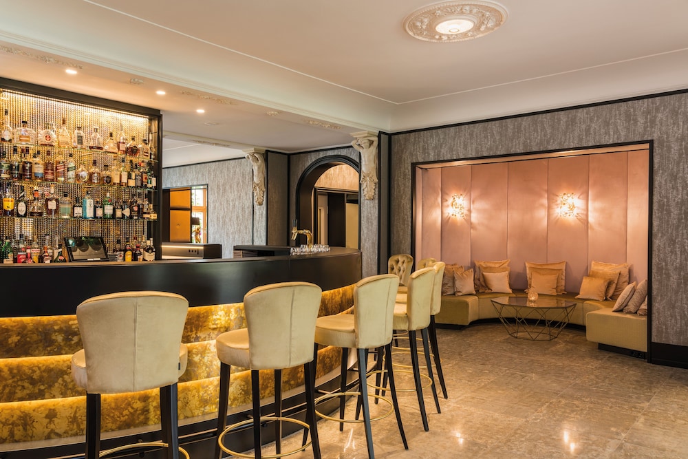 Parkhotel Adler 67/80