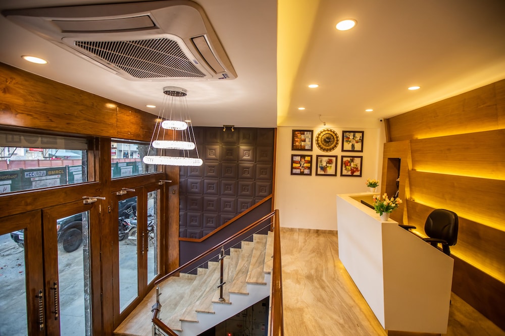 Hotel Paramos Inn 3/32