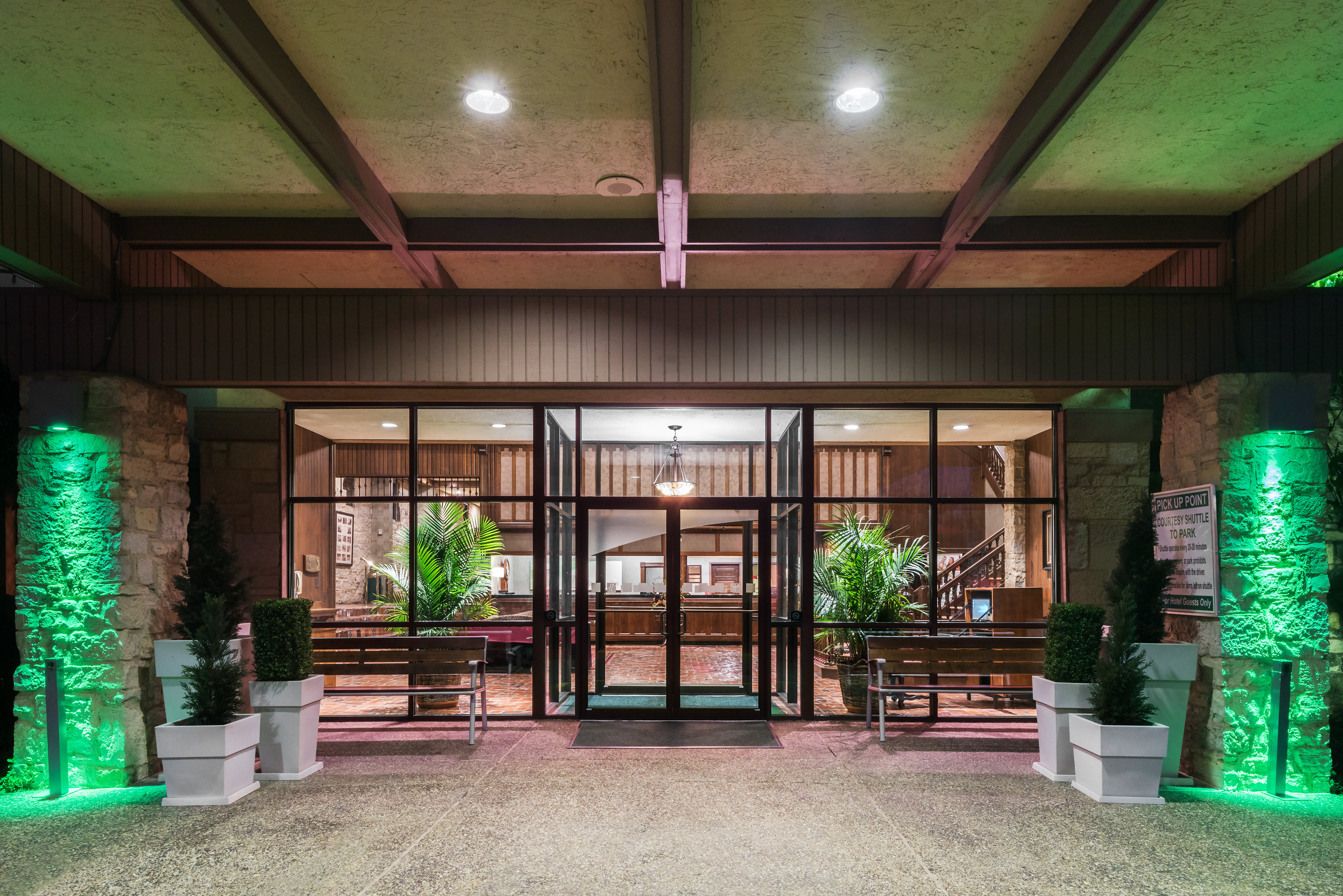 Holiday Inn At Six Flags Saint Louis 5/68