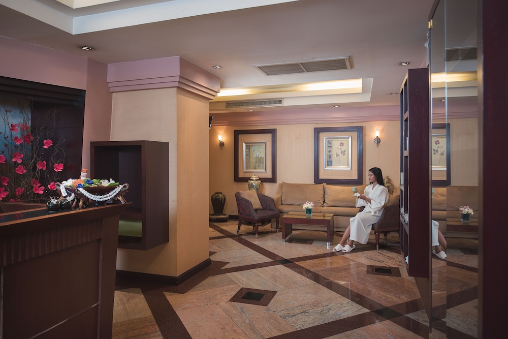 Prince Palace Hotel 64/70